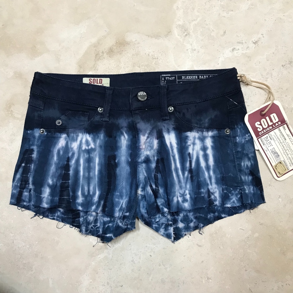 NWT sold design lab tie dye blue denim shorts